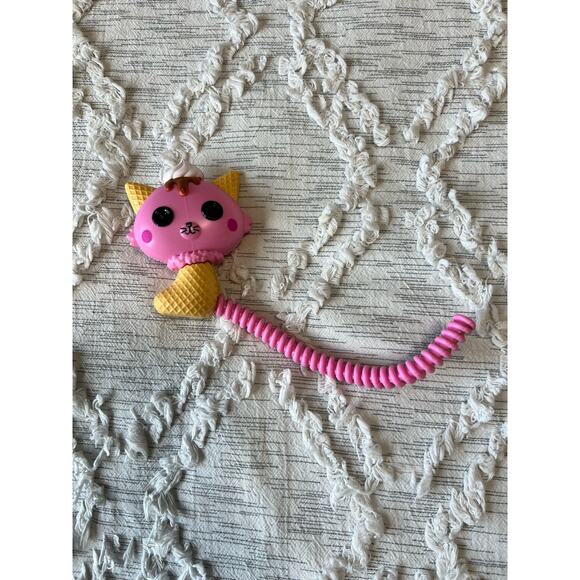 Pet Cat Replacement for Lalaloopsy Doll Scoops Ice Cream Waffle Cone - Picture 1 of 3